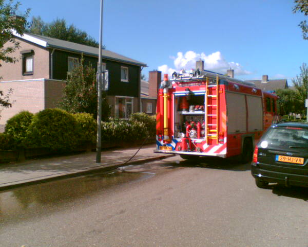 0409200701 Wegdek reinigen Goorseweg.jpg